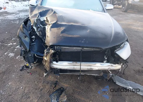 2014 Audi S4 3.0T Premium Plus z USA, uszkodzony, nr VIN WAUBGAFLXEA027720